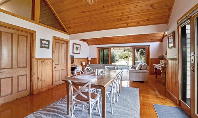 Port Fairy Casa | Abrahams On Bank