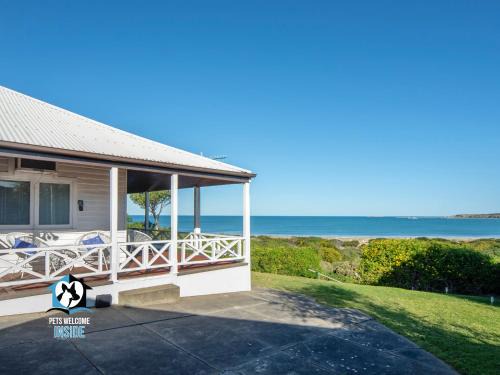 McCracken Casa | Absolute Beachfront 3BR 2BA Home w/Beach Track