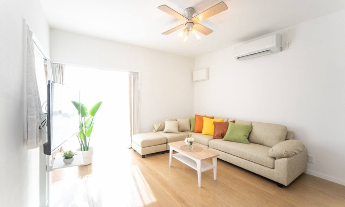 Kuwana Casa | Accommodates 9 people pets allowed 5 minutes to / Kuwana Mie