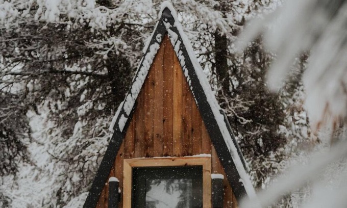 Donnelly Cabina | Acorn Hollow: Small A-Frame Cabin