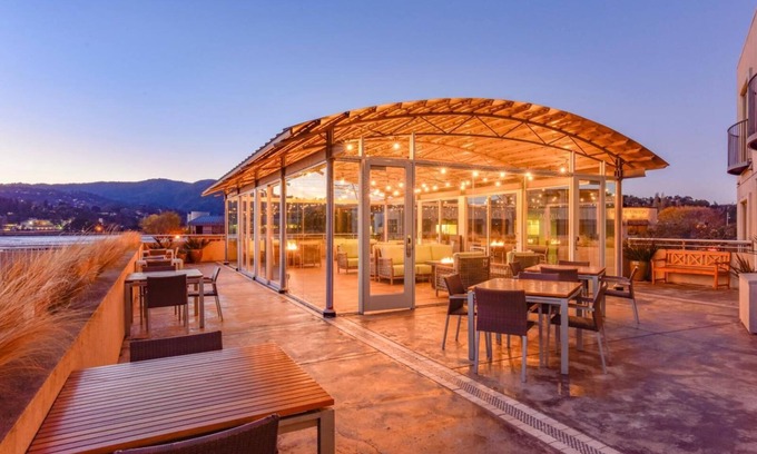 Mill Valley Hotel | Acqua Hotel