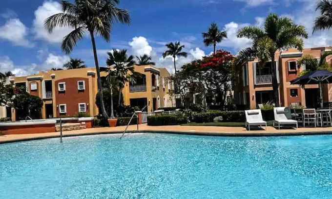 Candelero Abajo Villa | Acqualina Beach House, Tortuga Properties, 2 habitaciones / 2 baños, cerca de la playa