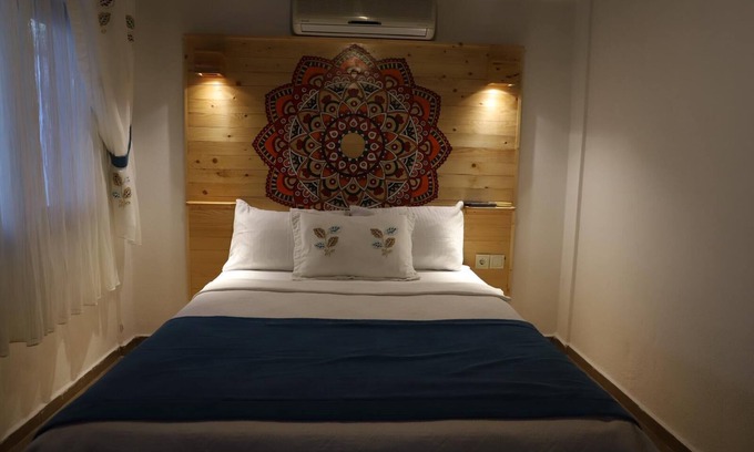 Bozcaada Hotel | Adadaki Evimiz Bozcaada