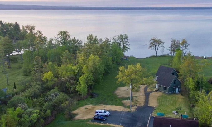 Mayfield Casa | Adirondack Lake Family Camp Plan your adventure