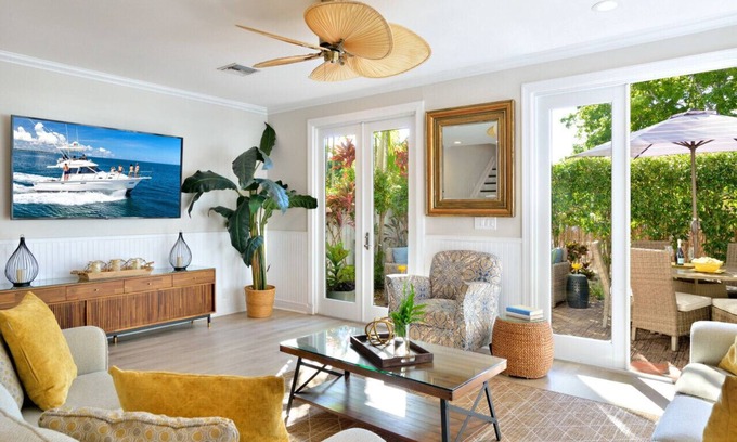 Bahama Village Villa | Admirals Gold - Private Key West Luxury Villa