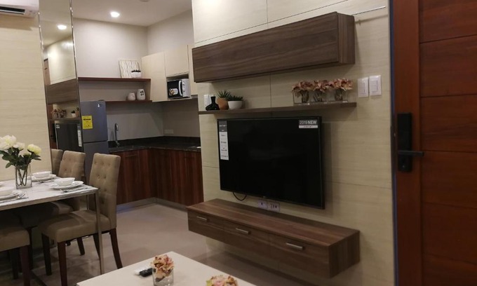 Ermita Night District Villa | Adria Residences - Sapphire Garden - 2 Bedroom for 4 person