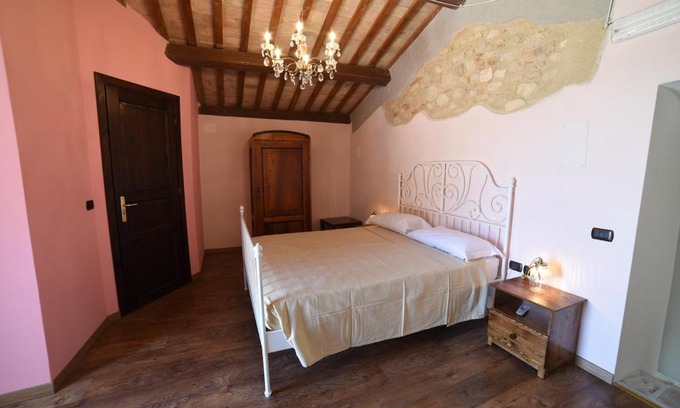 Vacri Casa | Agriturismo " La Valle degli Ulivi"