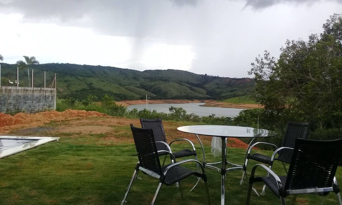 Capitolio Cabaña | Rancho con vista al lago de Furnas en Capitolio
