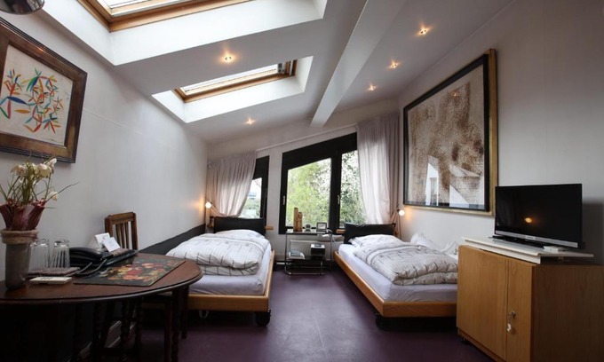 Stockum Casa | Air Boardinghouse Tulip Stockum, zu Fuß - 3 Minuten zur Messe