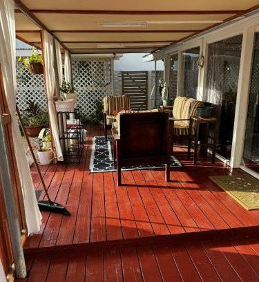 Nuku'alofa Casa | AJ's Cottage