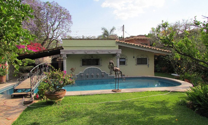 Ajijic Villa | Tranquilidad y privacidad total en el centro de Ajijic, en el lago más grande de México