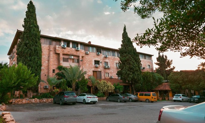 Irbid Hotel | Al Joude Hotel فندق الجود