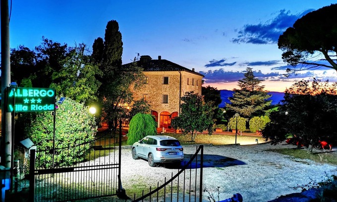 Volterra Hotel | Albergo Villa Rioddi