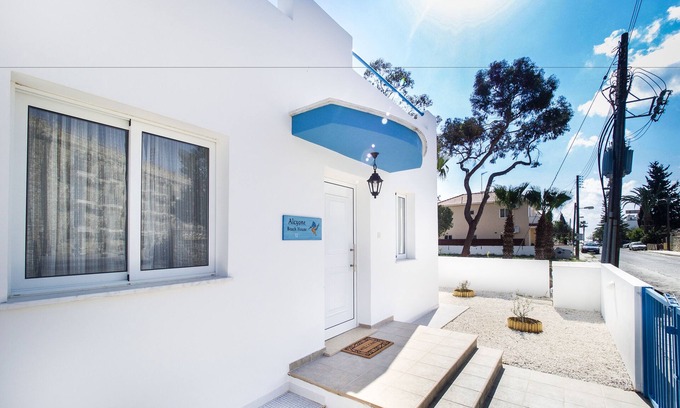 Oroklini Casa | Alcyone Beach House