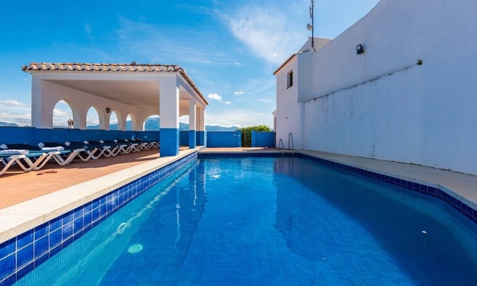 El Borge Villa | Alejandro de Almachar Almáchar by Ruralidays