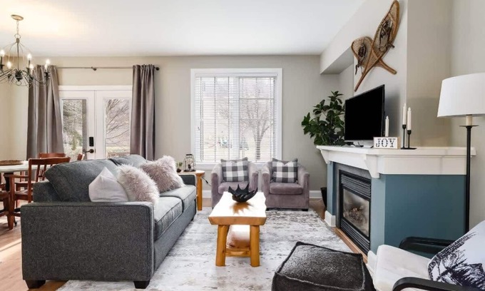 Calabogie Condominio | All Season Ski in/Out Chalets at Calabogie Peaks