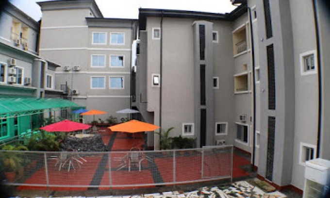 Owerri Cabina | All Seasons Hotel-apartment