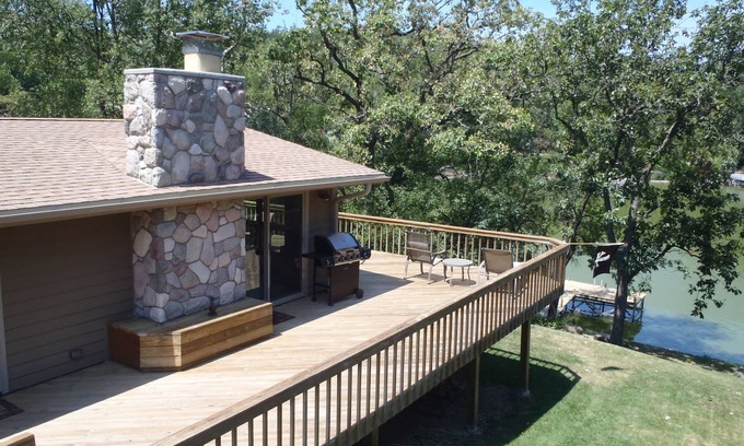 Whitewater Casa | Remodelado Lake House En Serene Rice Lake