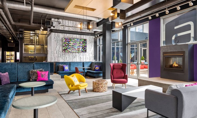 Rosemont Hotel | Aloft Chicago O'Hare