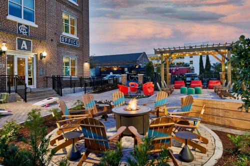 Downtown Wilmington Hotel | Aloft Wilmington at Coastline Center