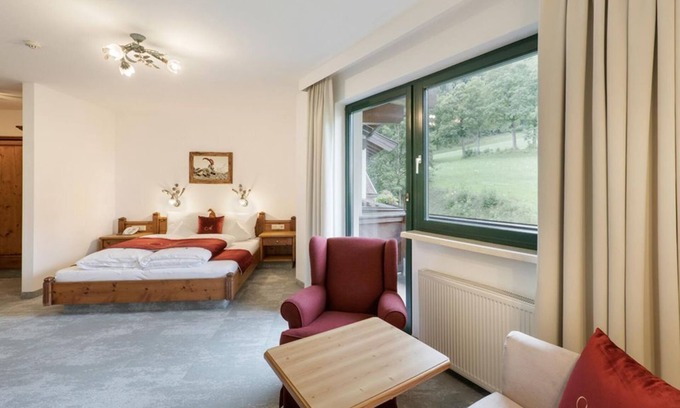 Soell Apartamento | Desde 7 días habitación doble, ducha y baño, WC, balcón - Hotel AlpenSchlössl