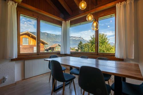 Wilderswil Apartamento | Alpine view with balcony near Interlaken