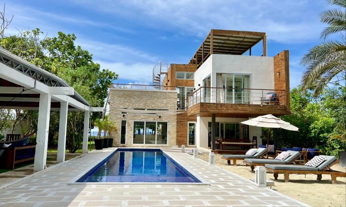 Punta Sur Villa | Alquiler de Casa Completa-Casa Iguana Del Mar