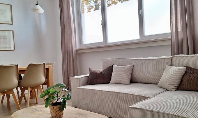 Braunschweig City Center Apartamento | Am Altstadtmarkt | near VW Halle | kitchen | SmartTV