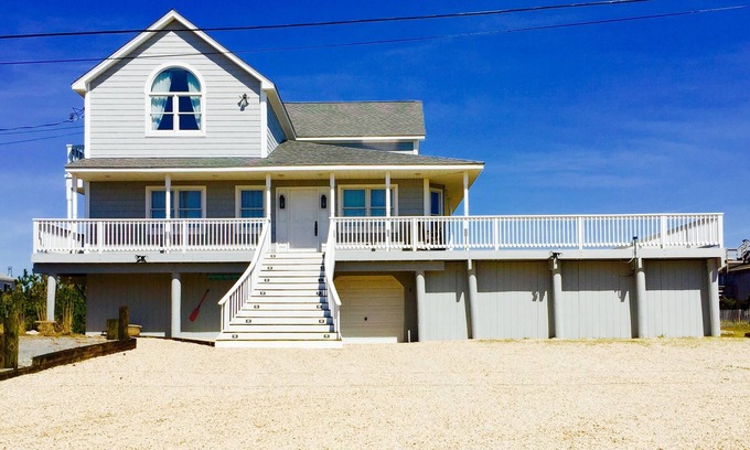West Hampton Dunes Casa | INCREÍBLE DUNE RD WESTHAMPTON BEACH HOME PASOS A LA PLAYA GRANDES CLASIFICACIONES !!!