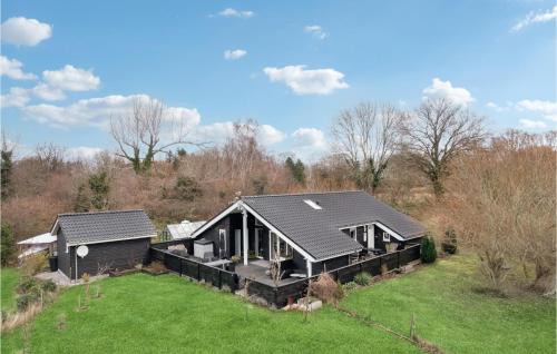 Hov Casa | Amazing Home In Tranekær With Wifi