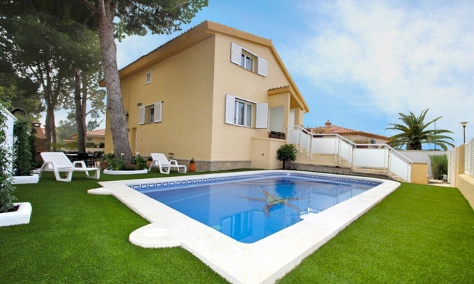 Miami Platja Villa | AMELIE Villa piscina privada, BBQ y Wifi gratis
