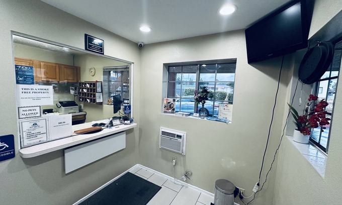 Calimesa Hotel | Americas Best Value Inn Calimesa