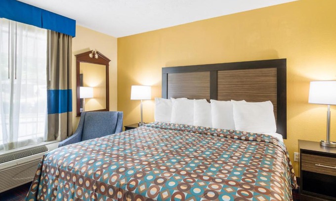 Clayton Hotel | Americas Best Value Inn - Clayton