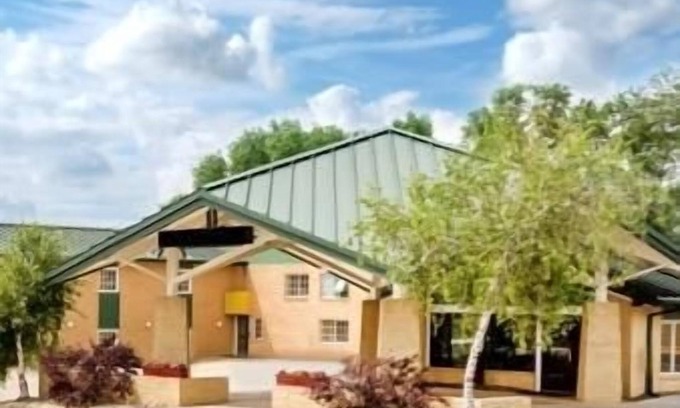 Atlantic Hotel | Americas Best Value Inn & Suites Atlantic