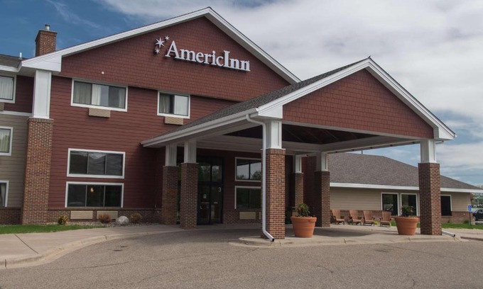 Mounds View Hotel | AmericInn by Wyndham Mounds View Minneapolis