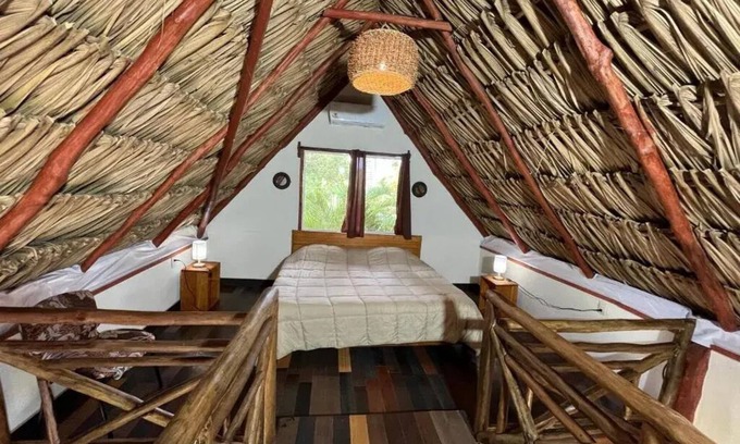 Huay-Pix Casa | Cómoda cabaña frente a laguna: 2 dormitorios, a minutos de Bacalar y Chetumal