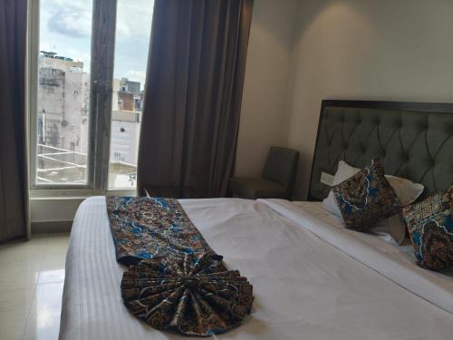 Amritsar Casa | AMRITSAR AVI INN 100 Meter from golden temple