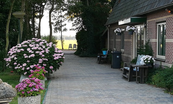 Landsmeer Apartamento | ÁREA DEL PAÍS DE AMSTERDAM A 15 MINUTOS DEL CENTRO DE APARTAMENTO EN LA PLANTA BAJA