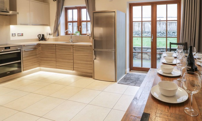 Llanbedr Cabaña | Anadlu