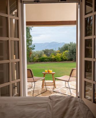 Chalcis Casa | Anoixi vacation home with spectacular Evia landscapes