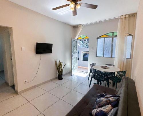 Padre Eustaquio Apartamento | Apê Azul I Ar condicionado e garagem I Fácil Acesso ao Centro e Expominas