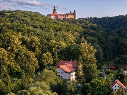 Zarow Apartamento | Apartament pod Zamkiem Książ "Nowa Szwajcarka"