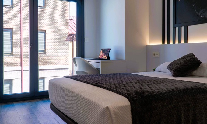 León Hotel | Apartamentos Identia by gaiarooms