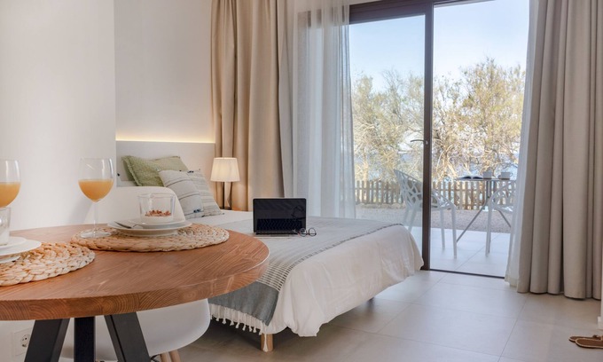 Es Calo Apartamento | Aparthotel La Gaviota