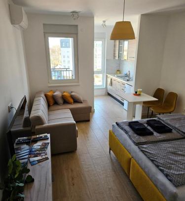 Subotica Apartamento | Apartman NATALIJA