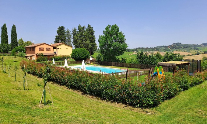 Certaldo Casa | Apartment 1st floor in farmhouse with Pool