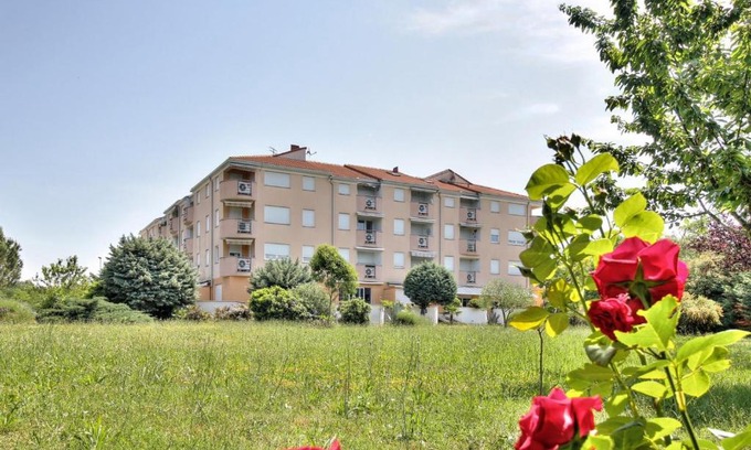 Monterol Casa | Apartment Branka - Monterol