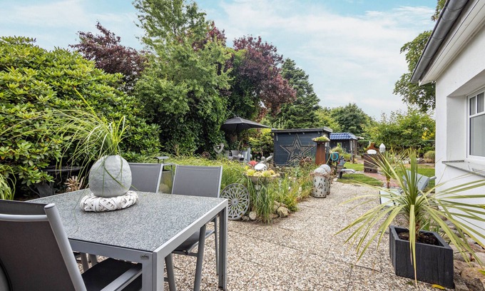 Krempermoor Apartamento | Apartamento 'Dahmlos' con terraza privada, jardín compartido y Wi-Fi