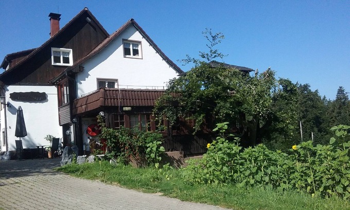 Weiler-Simmerberg Apartamento | Apartamento 'Haus Biggi - Ferienwohnung Hochgrat' con vistas a la montaña