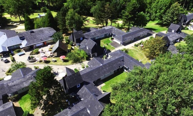 Forges-les-Eaux Apartamento | Apartamento en Forges les Eaux con jardםn